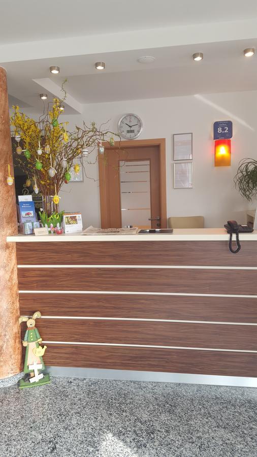 Hotel Beuss Оберурзель Экстерьер фото